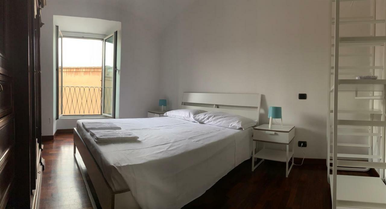 Colosseo Boutique Apartment ローマ エクステリア 写真